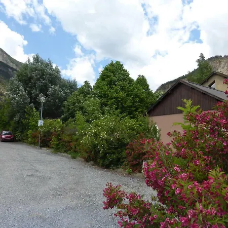 Village G 2 *